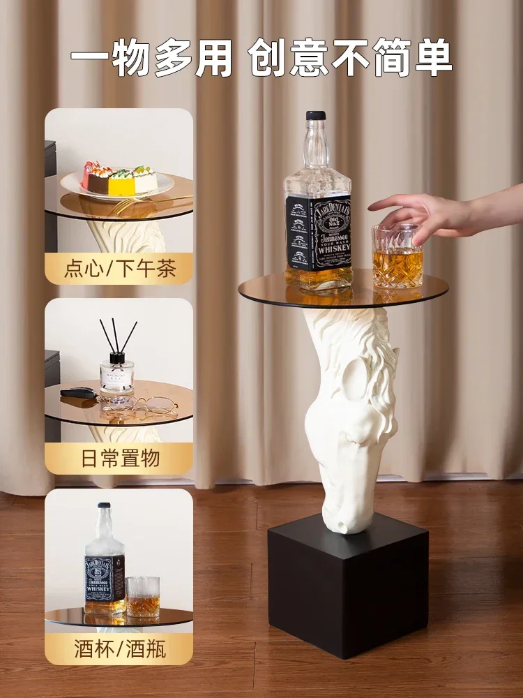 À côté du meuble TV dans le sa - Resin Art On Floor avis et prix