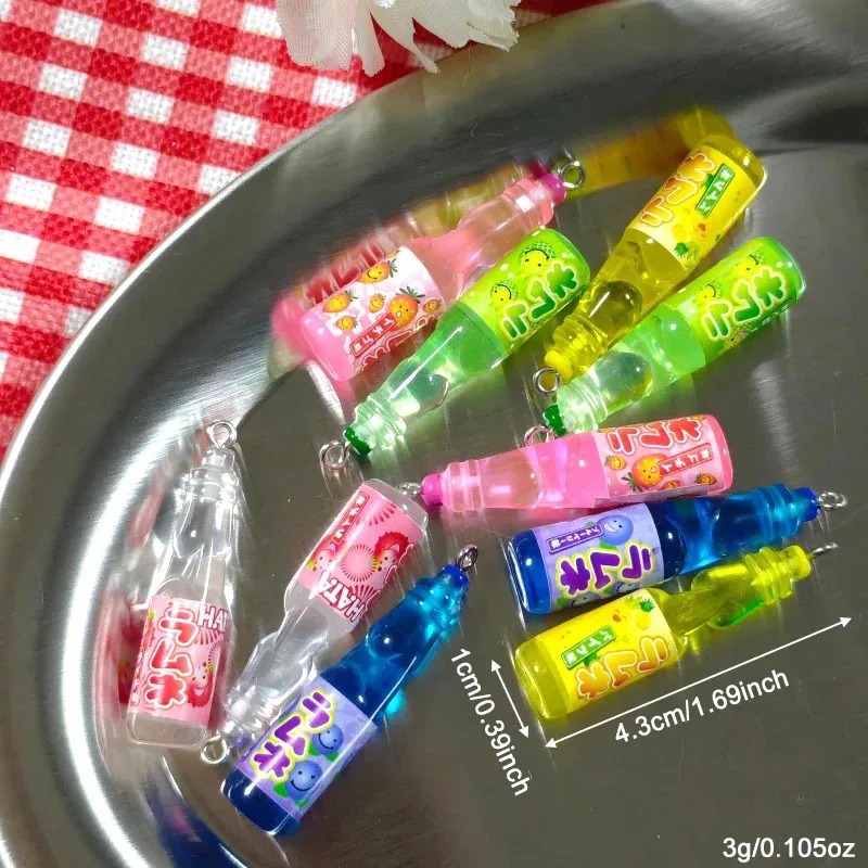10 Breloques en résine en form - Resin Art Jewelry Kit avis et prix