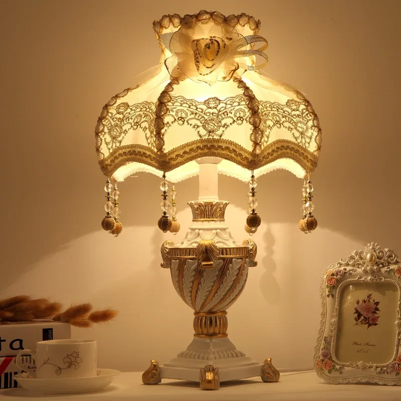 Lampe de table vintage en rési - Resin Art On Floor avis et prix