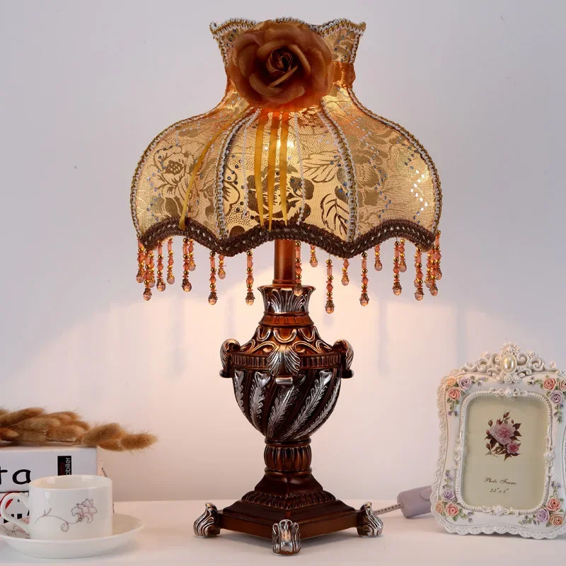 Lampe de table vintage en rési - Resin Art On Floor avis et prix