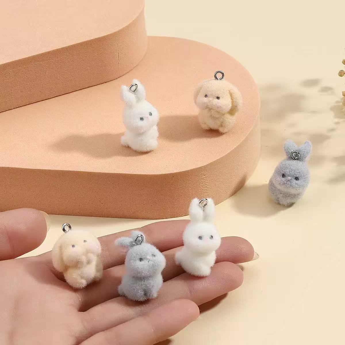 Breloques en résine petit lapi - Resin Art Jewelry Kit avis et prix